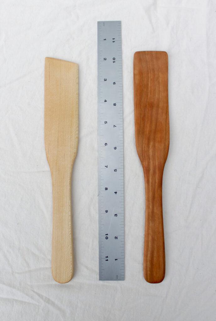 Wide Spurtle