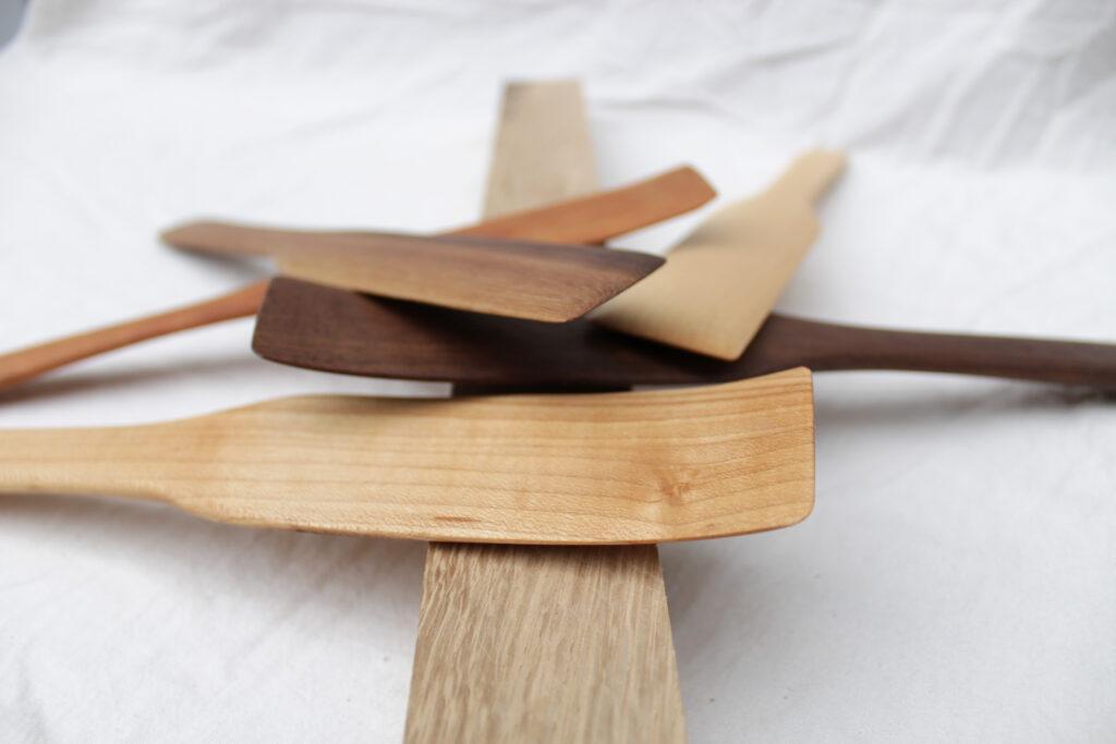 Wide Spurtle